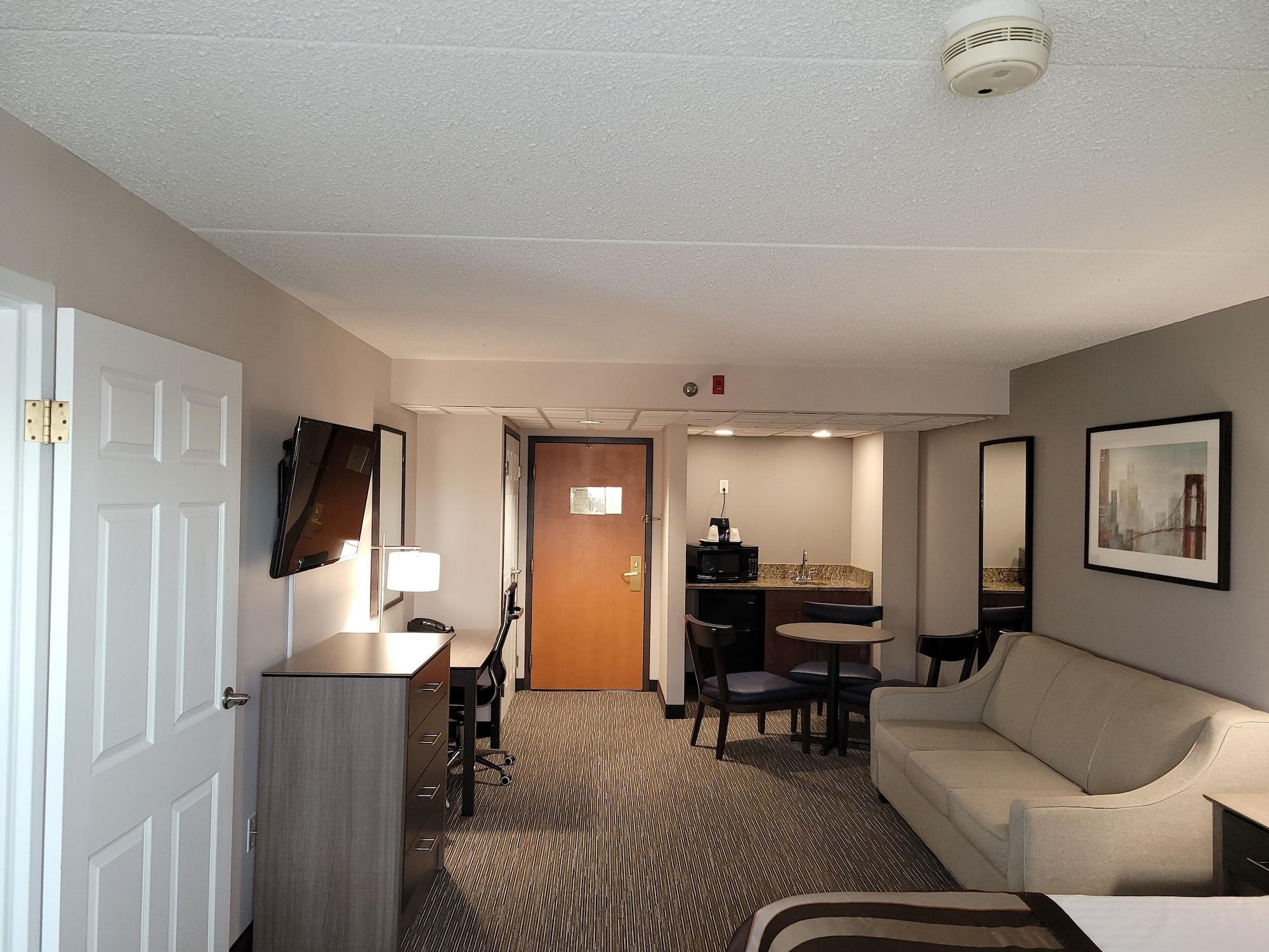 Wingate By Wyndham Lima Hotel Exterior photo