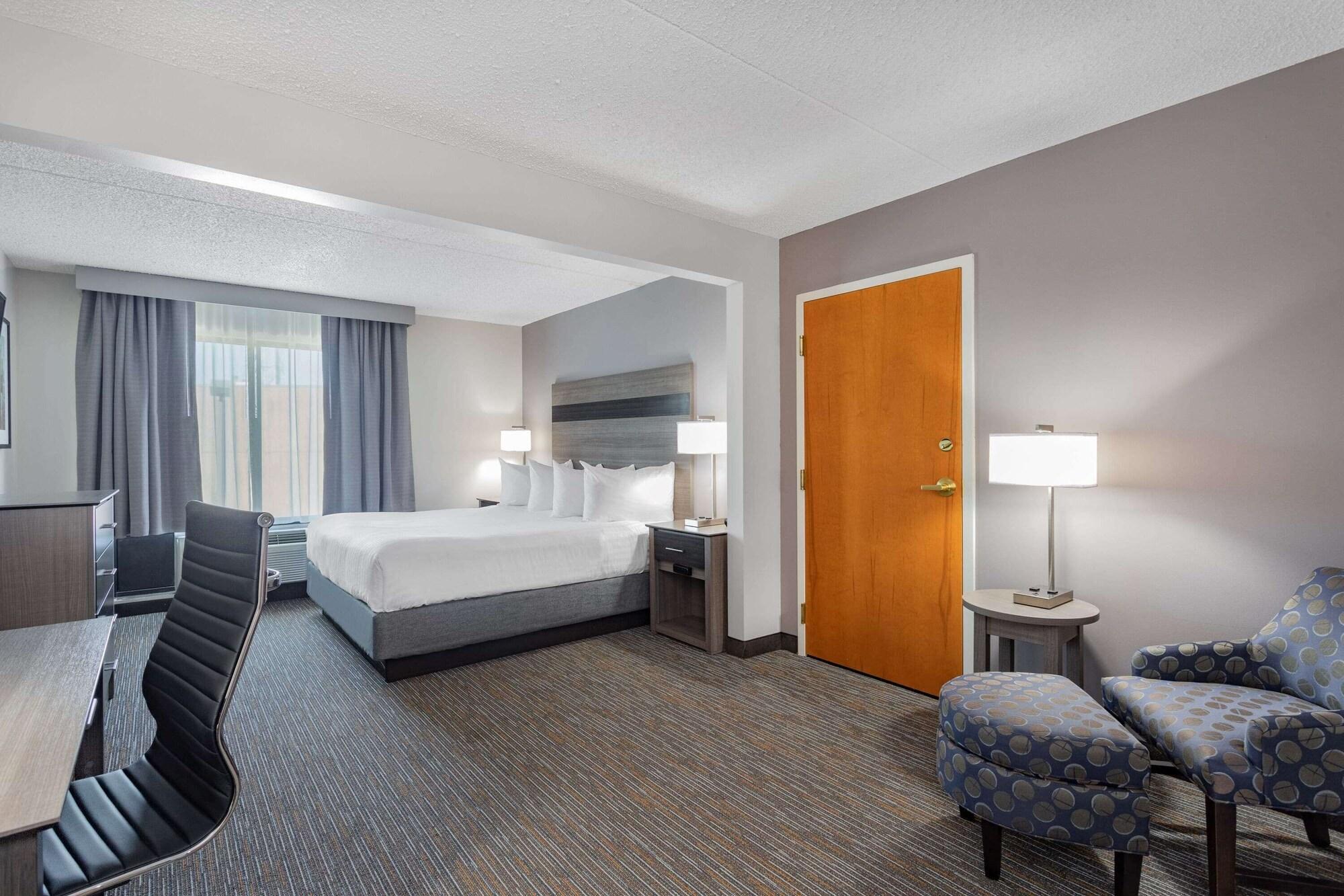 Wingate By Wyndham Lima Hotel Exterior photo
