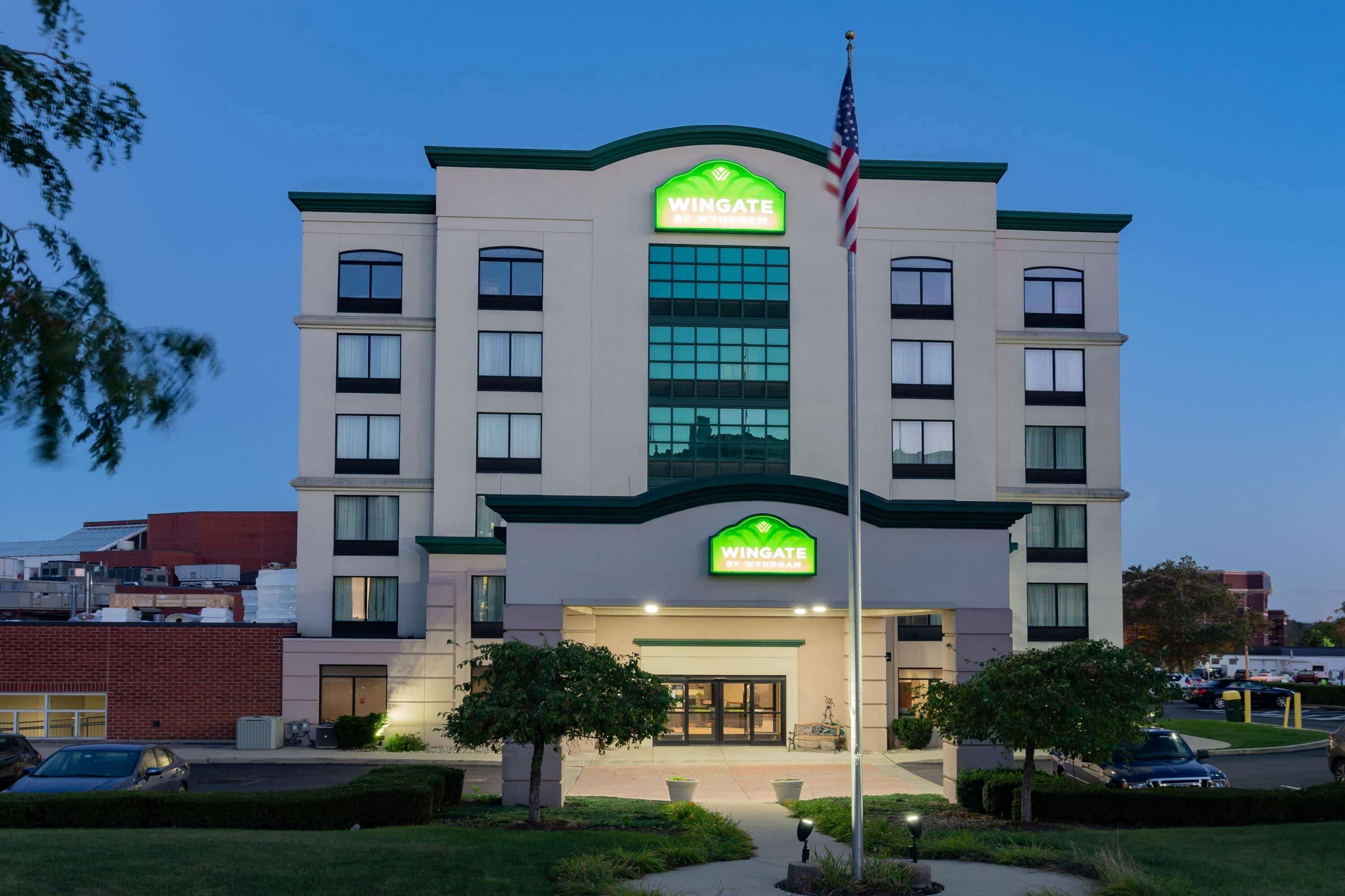Wingate By Wyndham Lima Hotel Exterior photo