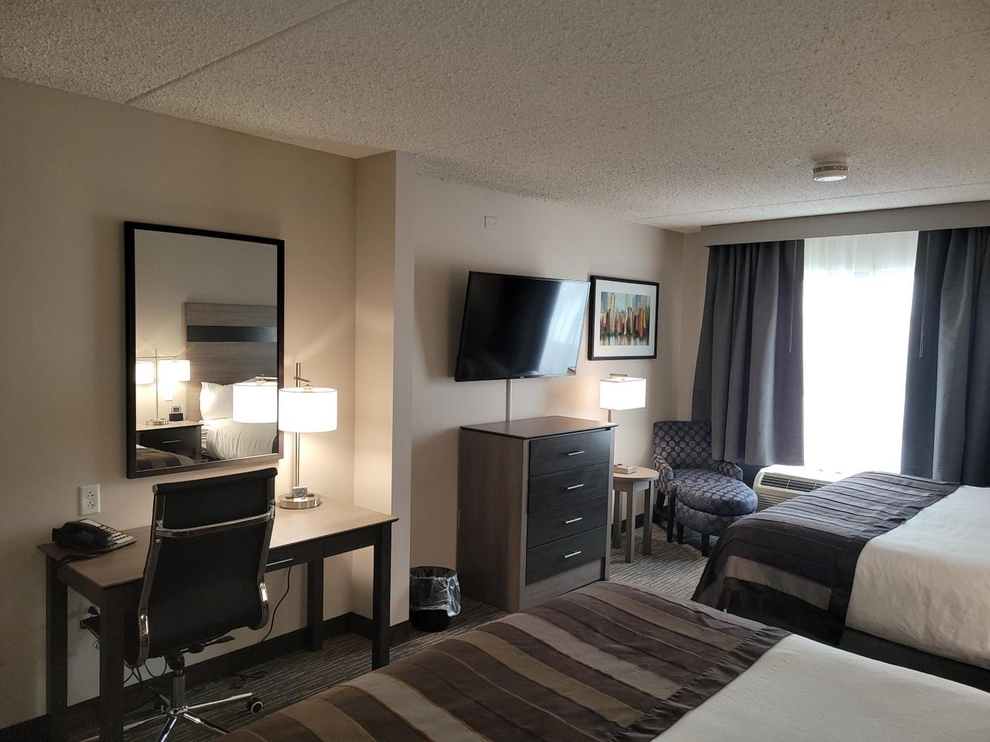 Wingate By Wyndham Lima Hotel Room photo