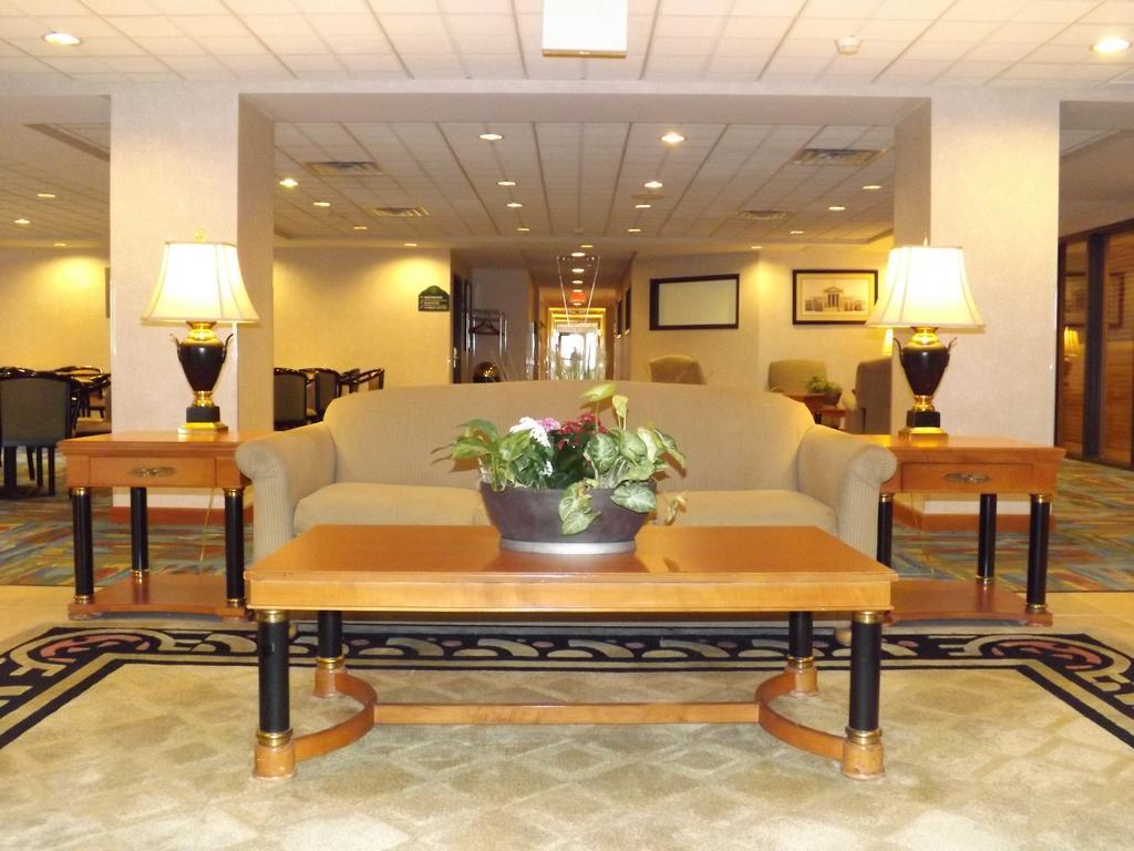 Wingate By Wyndham Lima Hotel Exterior photo
