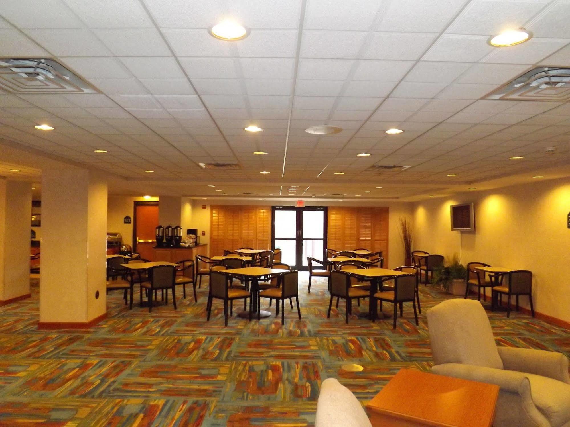 Wingate By Wyndham Lima Hotel Exterior photo